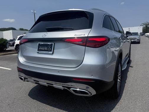 2025 Mercedes-Benz GLC 300 4MATIC