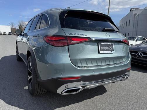 2025 Mercedes-Benz GLC 350e Base