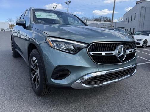2025 Mercedes-Benz GLC 350e Base