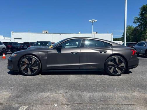 Tactical Green Metallic 2022 Audi RS e-tron GT quattro