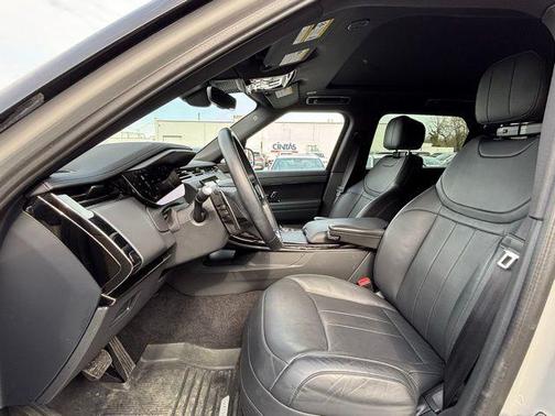 2024 Land Rover Range Rover Sport SE