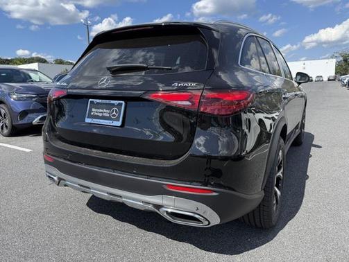 2026 Mercedes-Benz GLC 300 Base