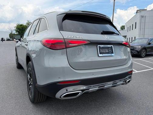 Alpine 2026 Mercedes-Benz GLC 300 4MATIC
