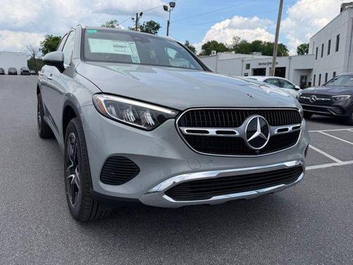 Alpine 2026 Mercedes-Benz GLC 300 4MATIC