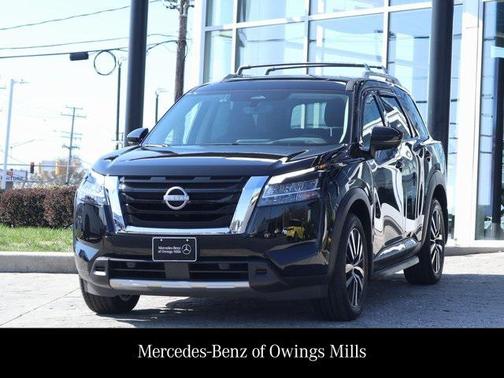 2024 Nissan Pathfinder Platinum 4WD