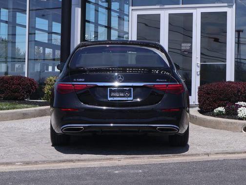 Obsidian Black 2024 Mercedes-Benz S-Class 4MATIC