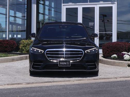 Obsidian Black 2024 Mercedes-Benz S-Class 4MATIC
