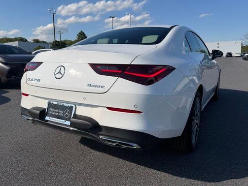 Polar White 2026 Mercedes-Benz CLA 250 4MATIC