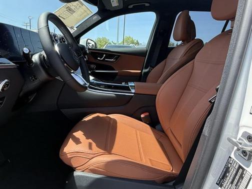 2025 Mercedes-Benz GLC 350e Base