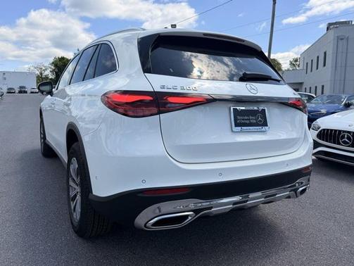 2025 Mercedes-Benz GLC 300 4MATIC