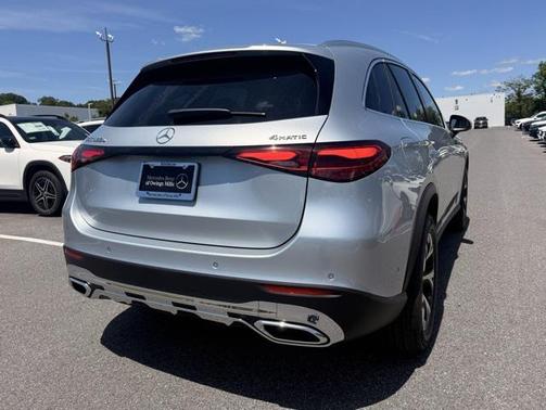 2025 Mercedes-Benz GLC 350e Base