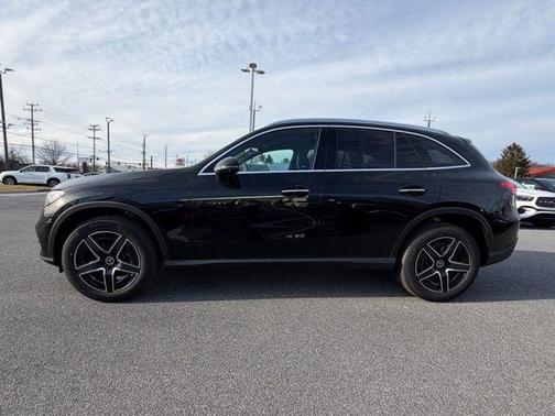 Black 2026 Mercedes-Benz GLC 300 4MATIC