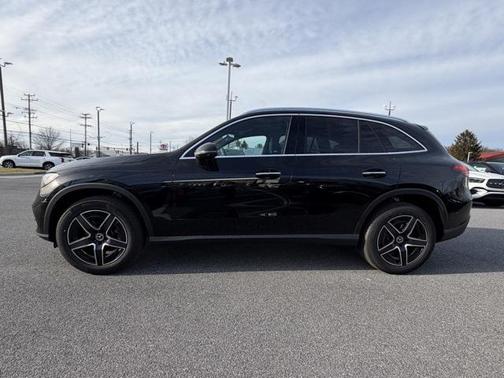 2026 Mercedes-Benz GLC 300 4MATIC