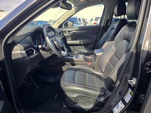 2023 Mazda CX-5 2.5 S Preferred Package