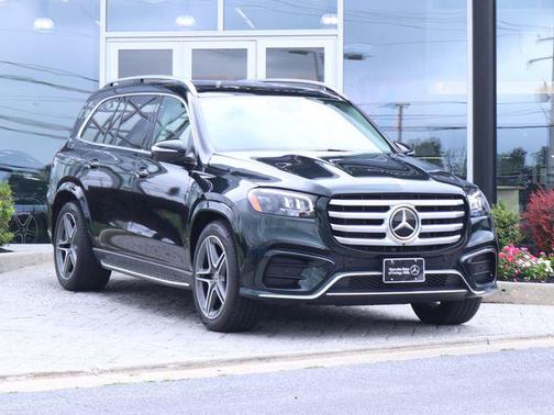 Emerald Green Metallic 2024 Mercedes-Benz GLS 450 4MATIC