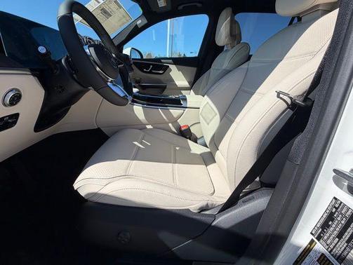 Polar White 2026 Mercedes-Benz GLC 300 4MATIC