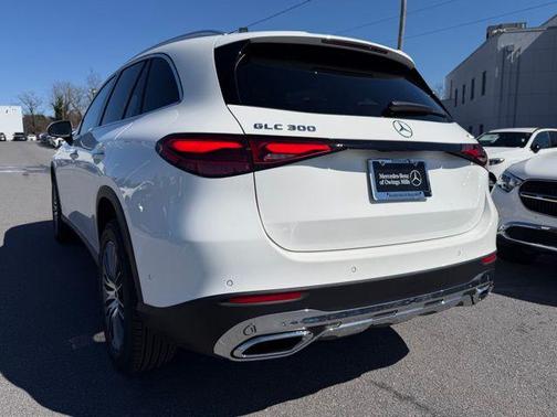Polar White 2026 Mercedes-Benz GLC 300 4MATIC