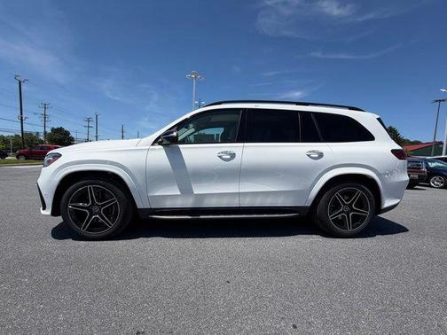 Polar White 2026 Mercedes-Benz GLS 450 4MATIC