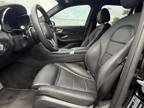 2022 Mercedes-Benz GLC 300 4MATIC