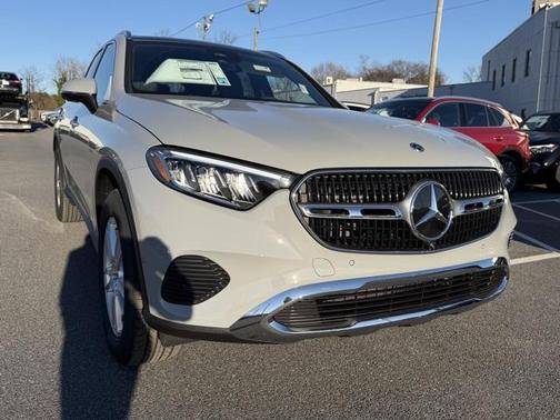 2026 Mercedes-Benz GLC 300 4MATIC