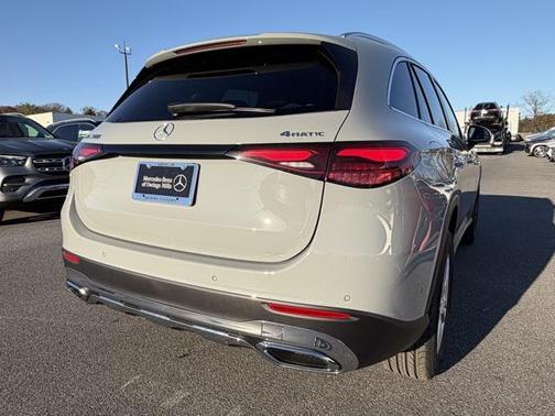 2026 Mercedes-Benz GLC 300 4MATIC