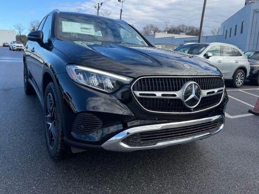 Black 2026 Mercedes-Benz GLC 300 4MATIC