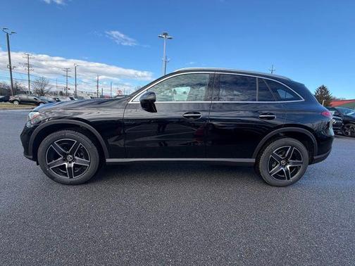 Black 2026 Mercedes-Benz GLC 300 4MATIC