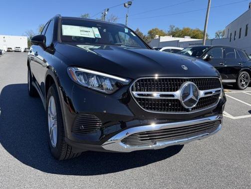 2026 Mercedes-Benz GLC 300 4MATIC