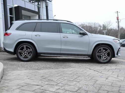 2024 Mercedes-Benz GLS 450 4MATIC