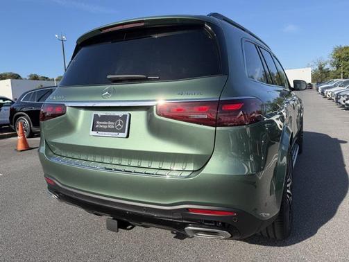 2026 Mercedes-Benz GLS 580 4MATIC