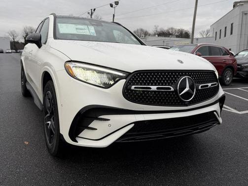 2026 Mercedes-Benz GLC 300 4MATIC