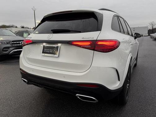 2026 Mercedes-Benz GLC 300 4MATIC