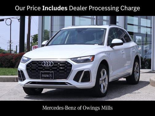 Glacier White Metallic 2023 Audi Q5 45 S line Premium Plus