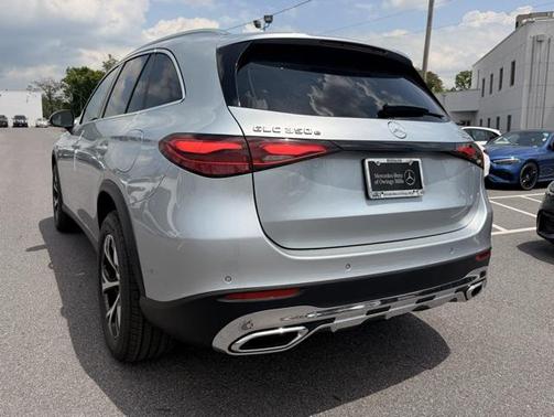 2025 Mercedes-Benz GLC 350e Base