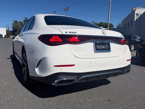 Polar White 2027 Mercedes-Benz E-Class E 350