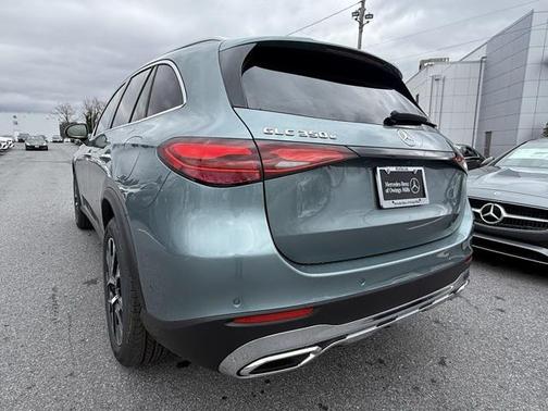 2025 Mercedes-Benz GLC 350e Base