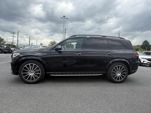 2025 Mercedes-Benz GLS 580 4MATIC