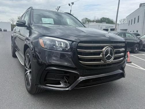2025 Mercedes-Benz GLS 580 4MATIC