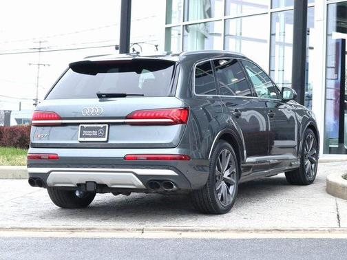 2021 Audi SQ7 4.0T Premium Plus