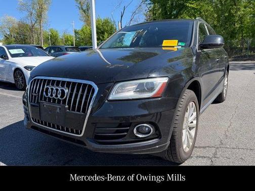 Brilliant Black 2015 Audi Q5 2.0T Premium Plus