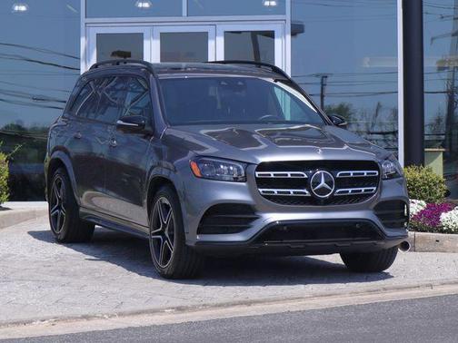 Selenite Grey Metallic 2022 Mercedes-Benz GLS 450 4MATIC