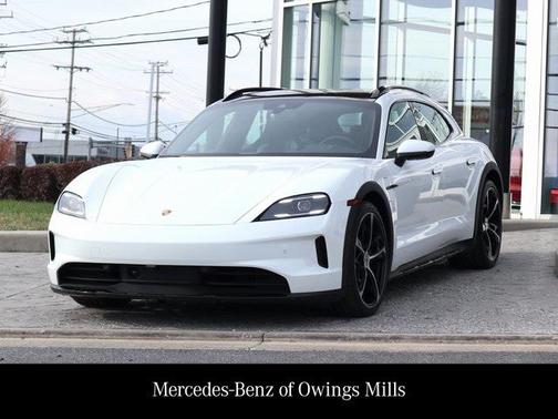 2025 Porsche Taycan 4