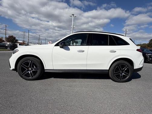 2026 Mercedes-Benz GLC 300 4MATIC