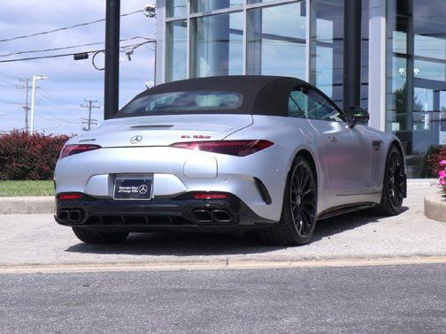 MANUFAKTUR Cirrus Silver MAGNO 2025 Mercedes-Benz AMG SL 63 Base