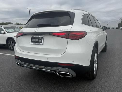 2025 Mercedes-Benz GLC 300 4MATIC