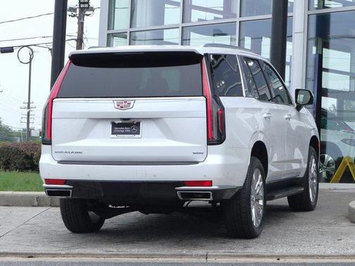 2022 Cadillac Escalade Premium Luxury