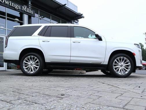 2022 Cadillac Escalade Premium Luxury