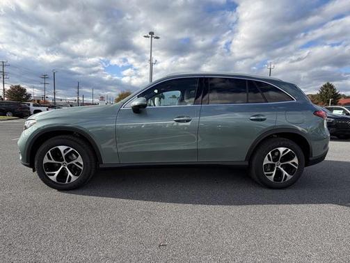 2026 Mercedes-Benz GLC 350e Base