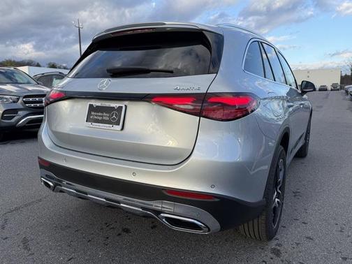 2026 Mercedes-Benz GLC 300 4MATIC