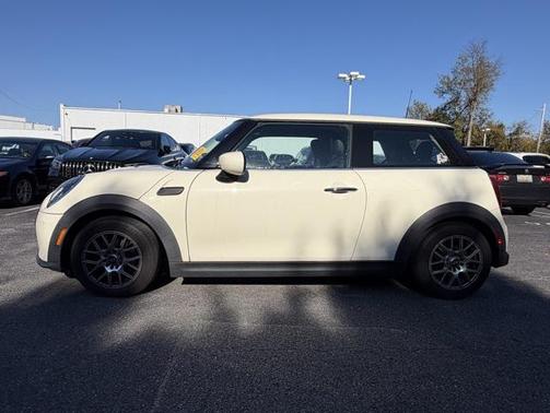 2022 MINI Hardtop Oxford Edition
